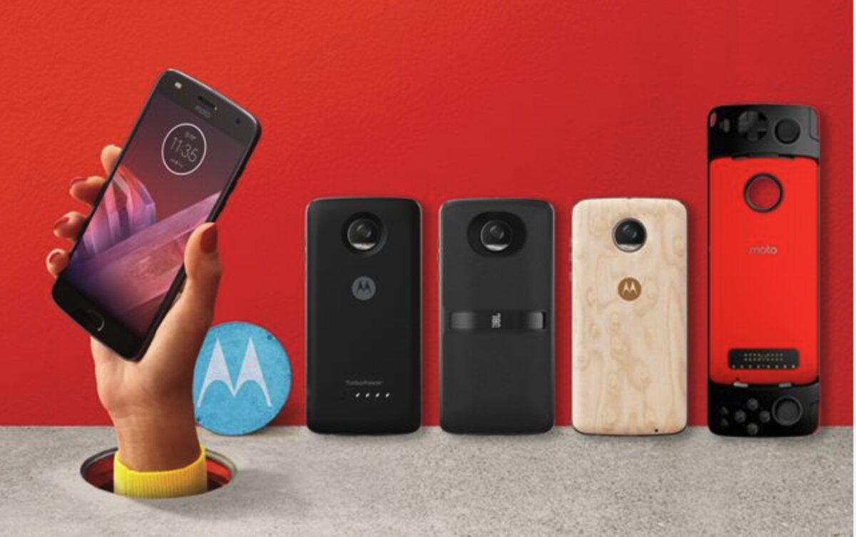 Moto Z with the family of Moto Mods